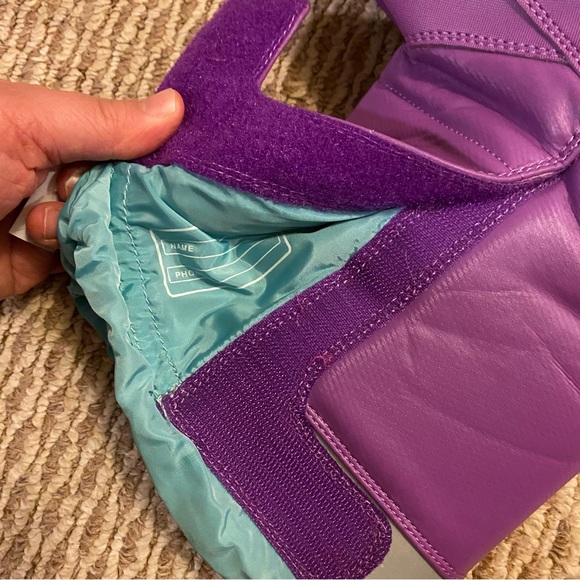 Lands End girls snow boots, size 4, purple and aqua - Picture 5 of 9